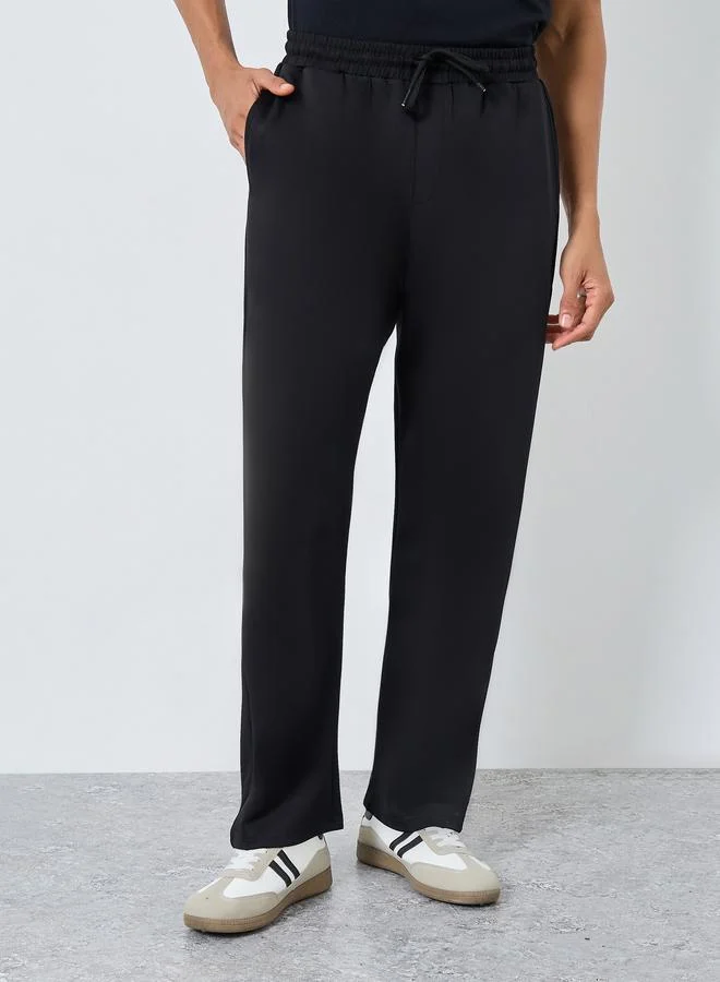 ستايلي بنطال جوغر أسود برباط للرجال